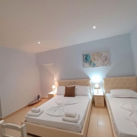 Arileo Hotel Himare Exterior foto
