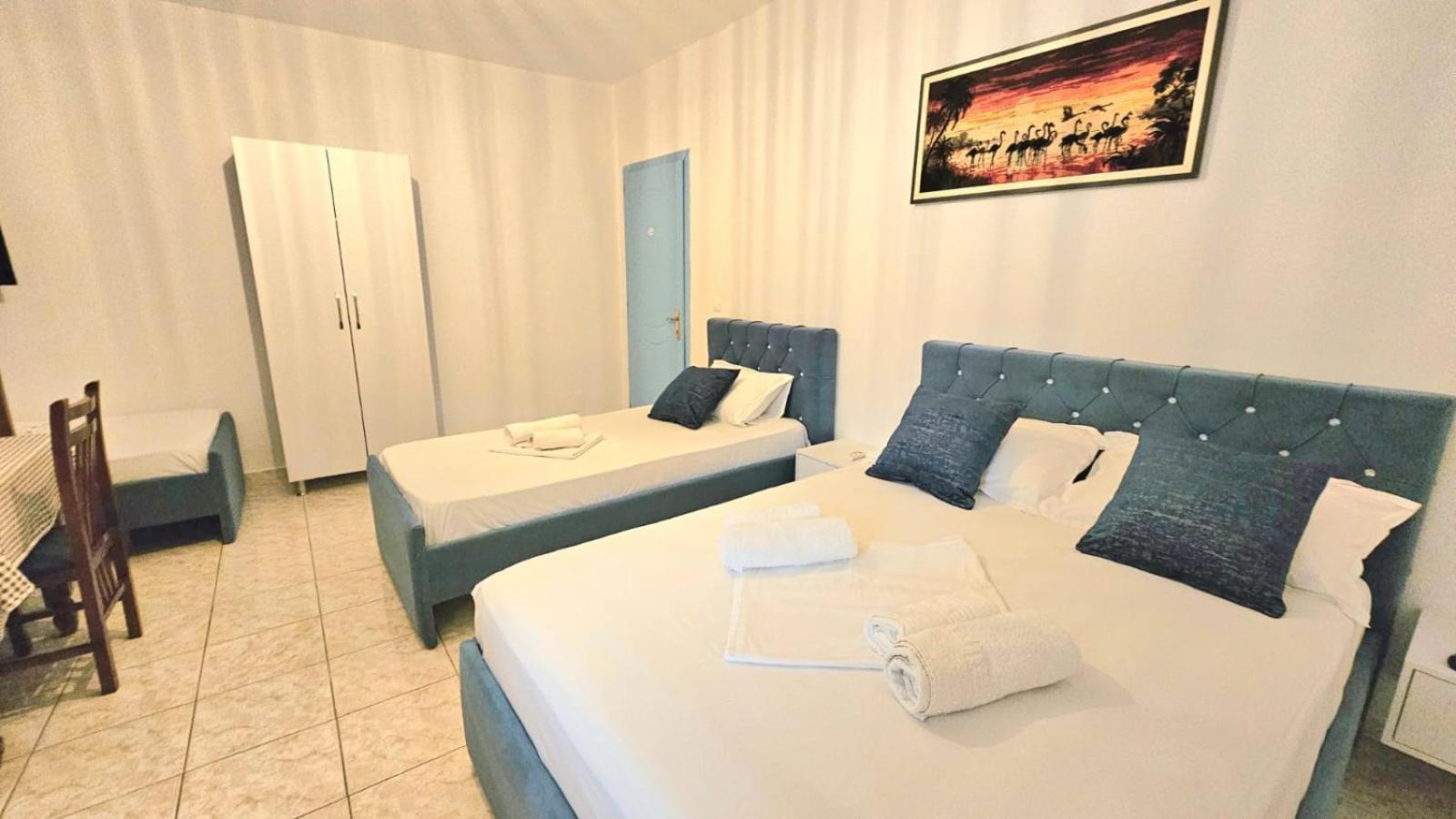 Arileo Hotel Himare Exterior foto