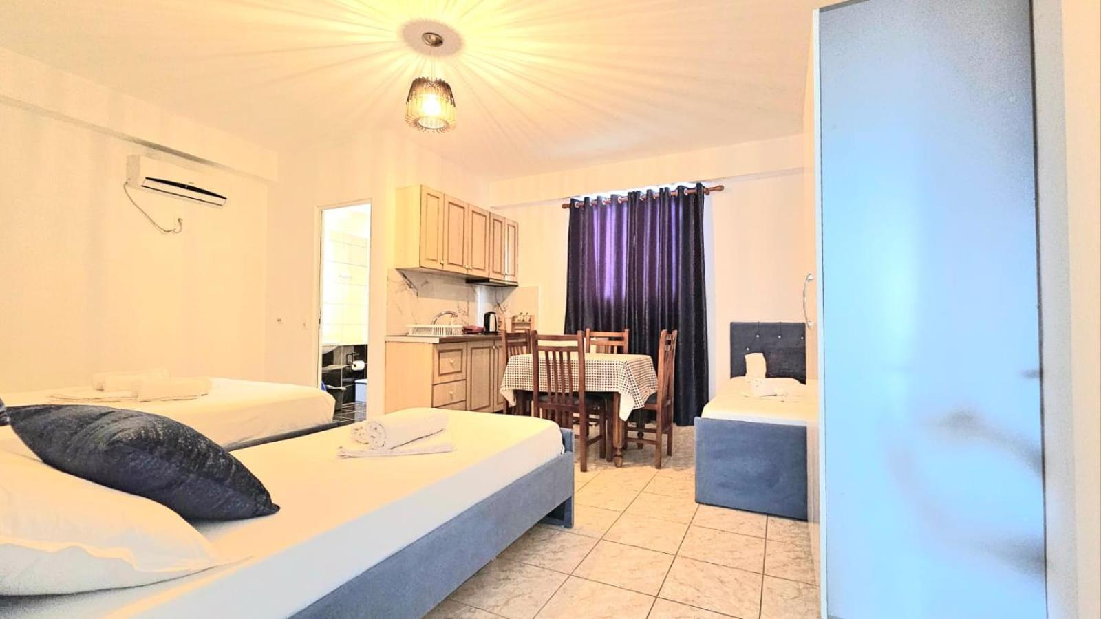 Arileo Hotel Himare Exterior foto