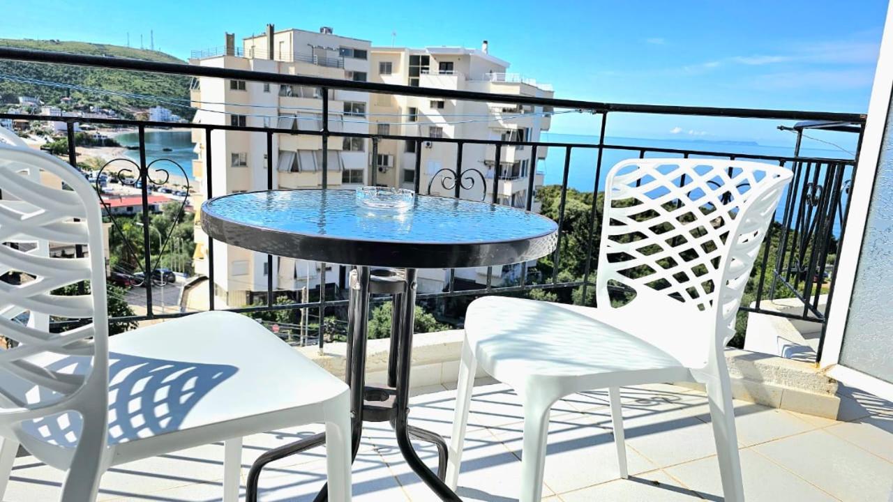 Arileo Hotel Himare Exterior foto